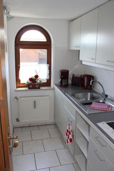 Ferienwohnung Weber Alpenveilchen ليتشبروك المظهر الخارجي الصورة